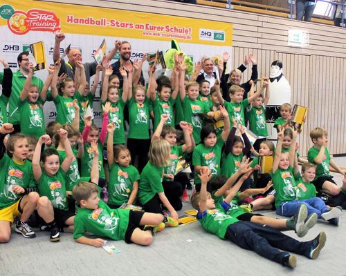 AOK Star-Training an der Pfarrer-Graf-Schule in Hambrücken mit Oli Roggisch