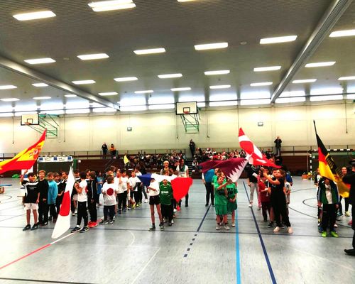 WM-Fieber in den Grundschulen in Pforzheim und Karlsruhe/Bruchsal