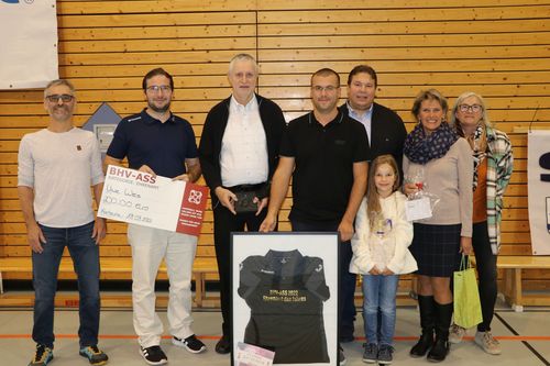 Badischer Handball-Verband zeichnet Uwe Weis aus 